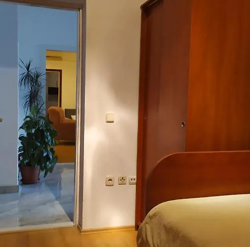 Nina ماكارسكا