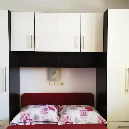 Nina Apartment