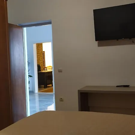 Nina Apartment *